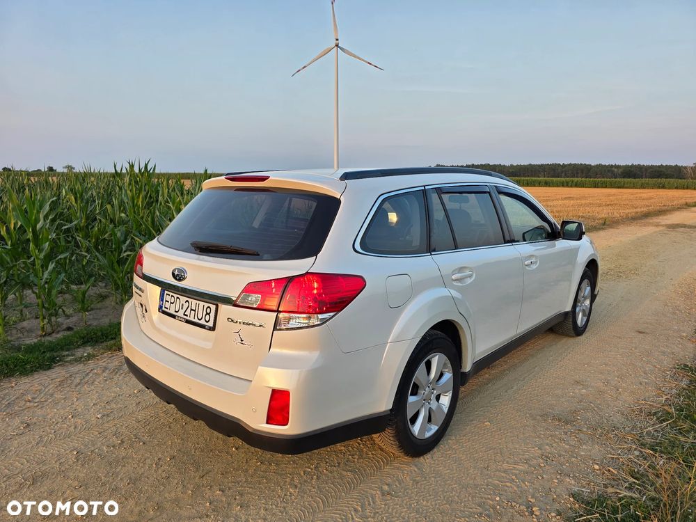 Subaru Outback - 5