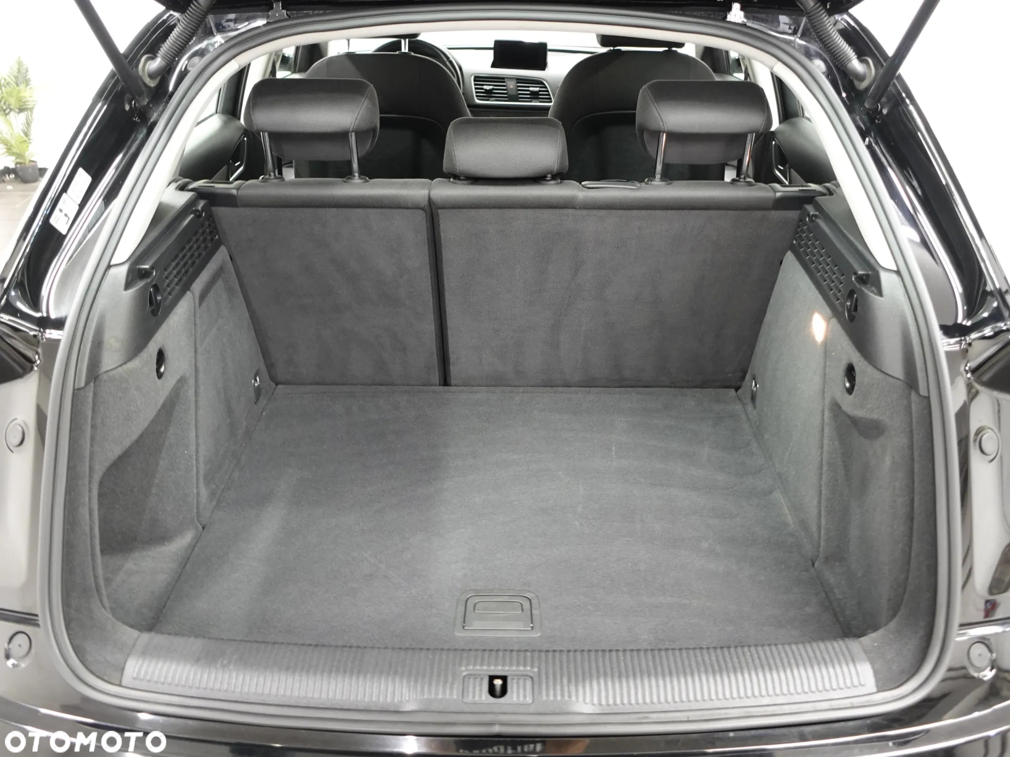 Audi Q3 2.0 TDI Quattro S tronic - 24