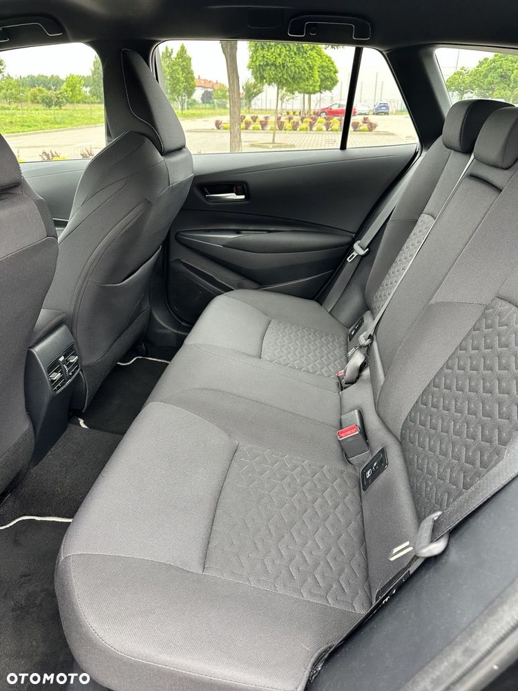 Toyota Corolla 1.8 Hybrid Comfort - 15