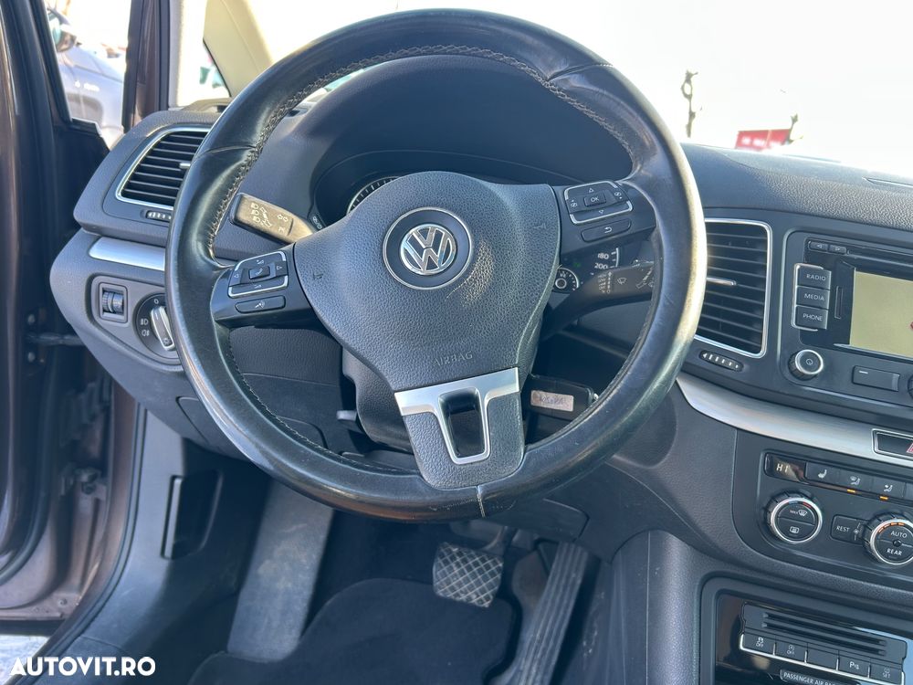 Volkswagen Sharan 2.0 TDI DSG Blue Motion Style - 24