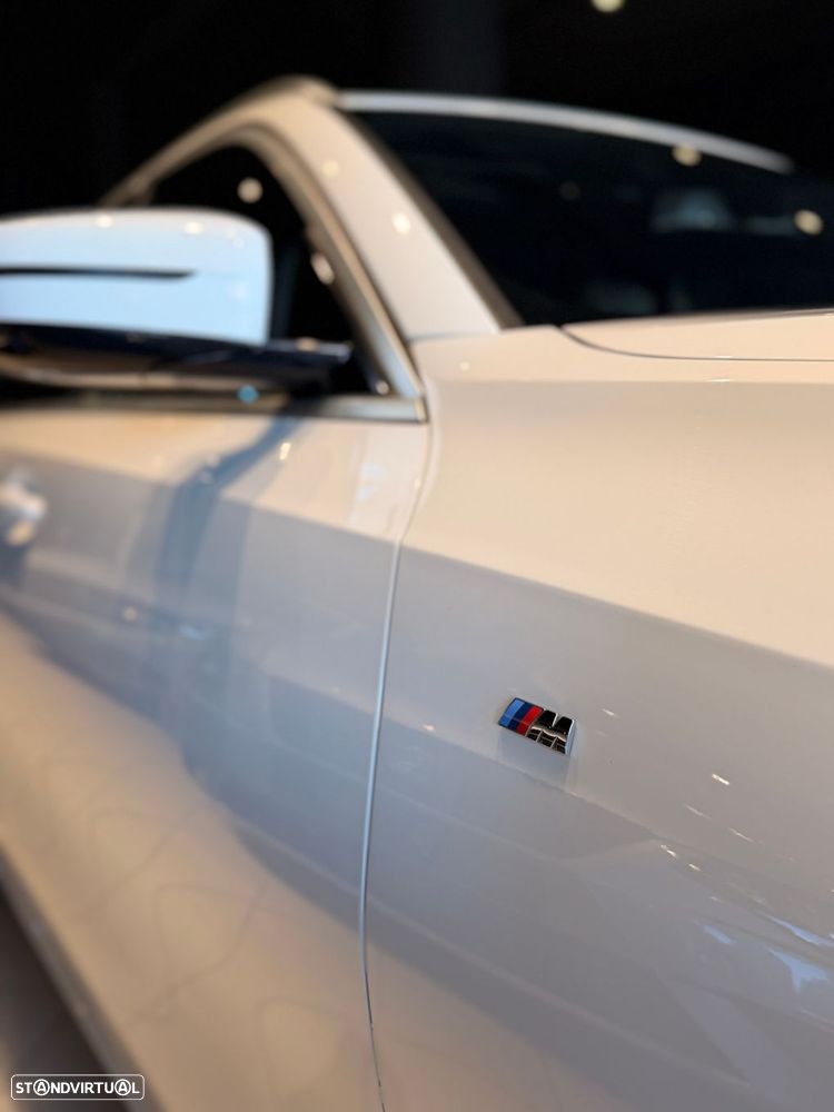 BMW 320 d Touring Pack Desportivo M Auto - 5