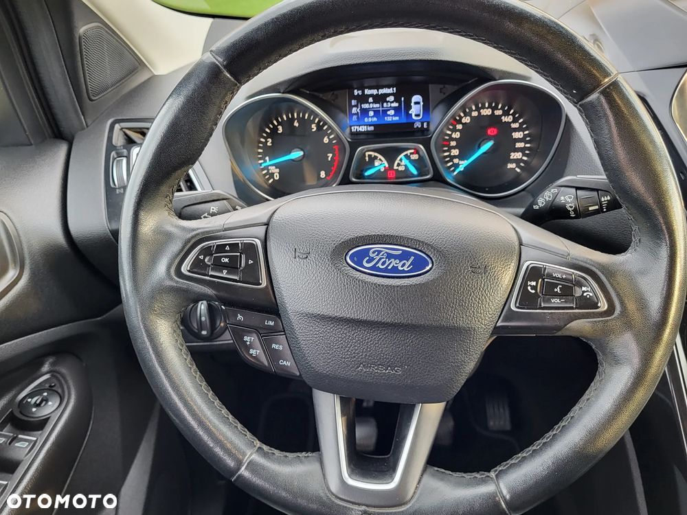 Ford Kuga 1.5 EcoBoost 2x4 Individual - 34