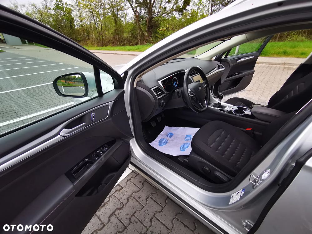 Ford Mondeo 2.0 TDCi STart-Stopp Titanium - 11