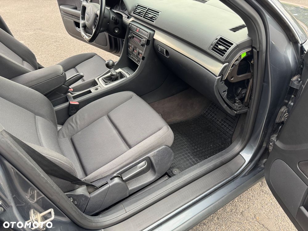 Audi A4 Avant 1.9 TDI - 11