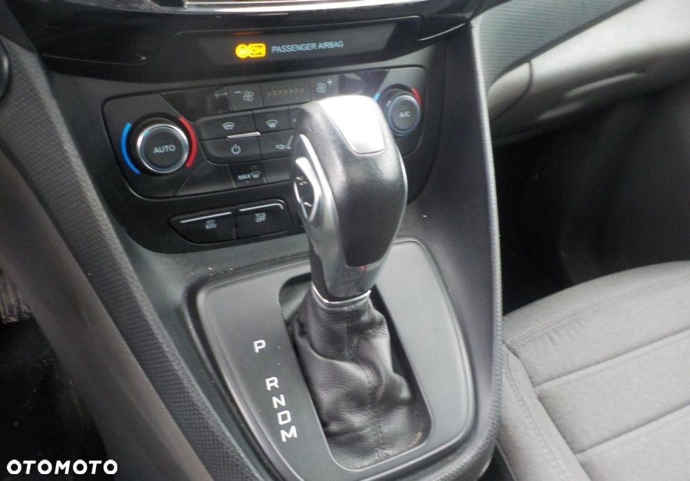 Ford Tourneo Connect - 23