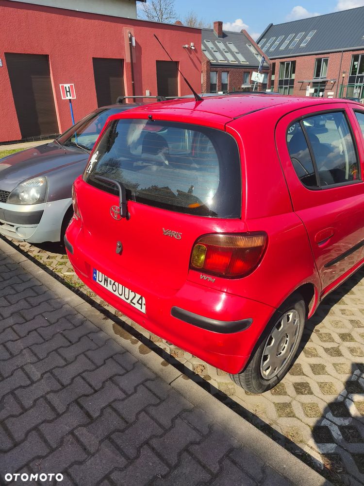 Toyota Yaris 1.3 Luna - 8