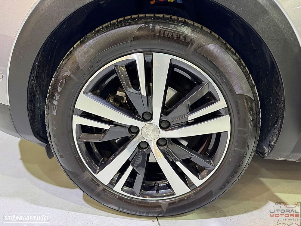 Peugeot 3008 1.2 PureTech Allure EAT6 - 13