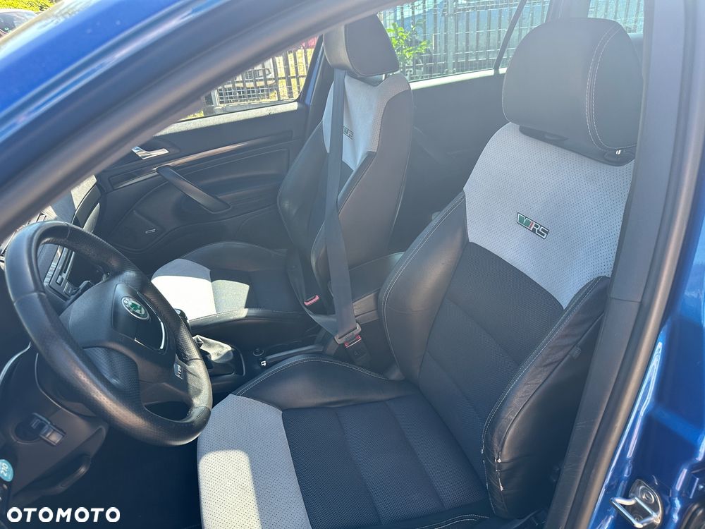 Skoda Octavia 2.0 TDI RS - 16