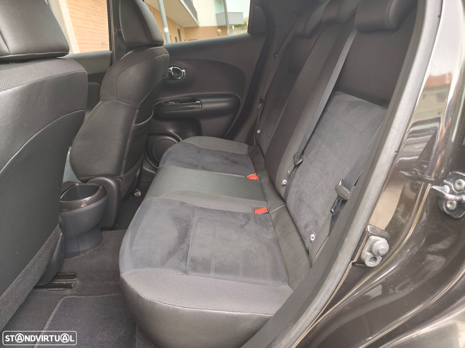 Nissan Juke 1.2 DIG-T N-Vision Black Tokyo - 19