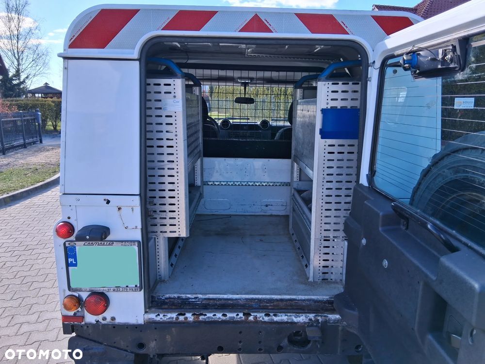 Land Rover Defender 90 Hard Top E - 13