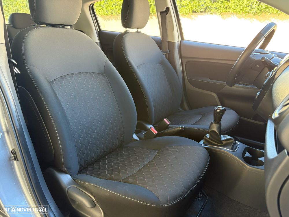 Mitsubishi Space Star 1.2 Intense - 3