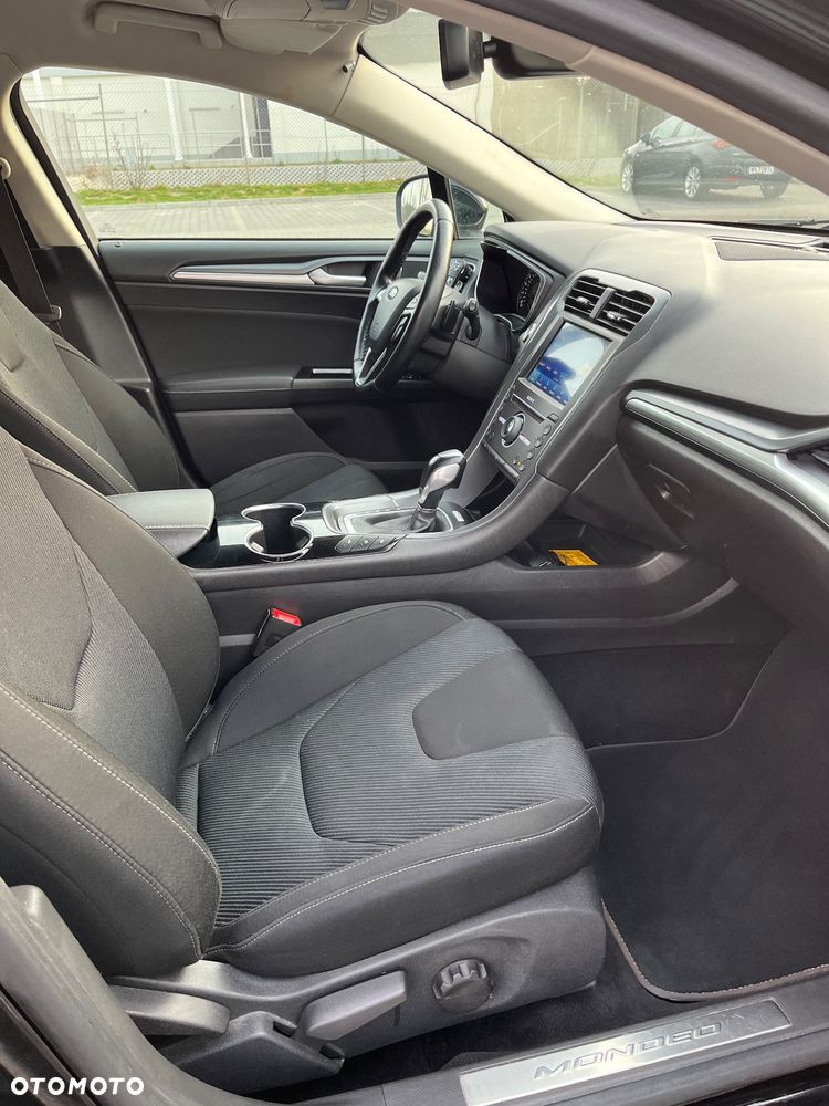 Ford Mondeo 2.0 TDCi Titanium PowerShift - 13