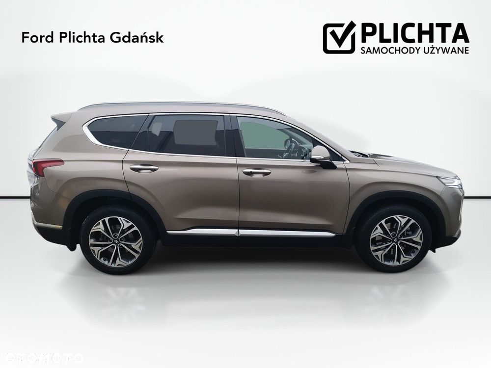 Hyundai Santa Fe - 4