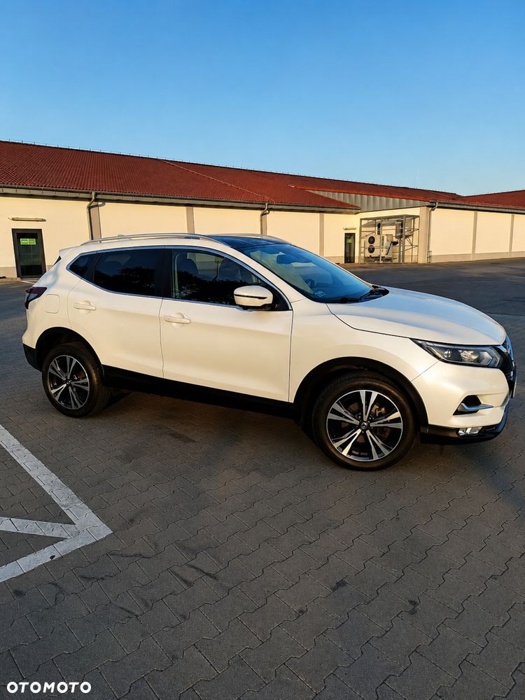 Nissan Qashqai - 1