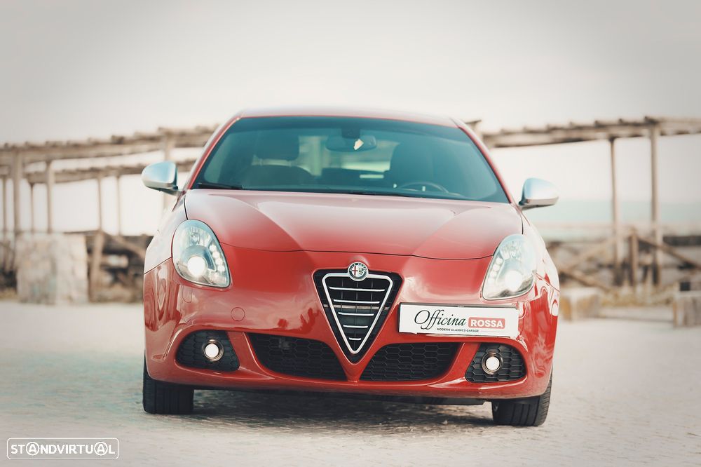 Alfa Romeo Giulietta 1.8 TBi 16V Quadrifoglio Verde - 2