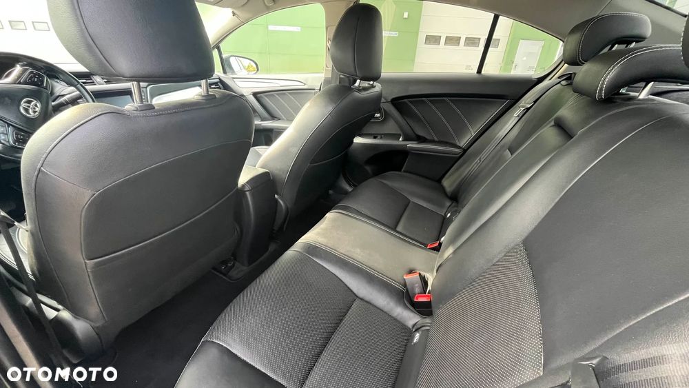 Toyota Avensis 2.0 D-4D Premium - 5