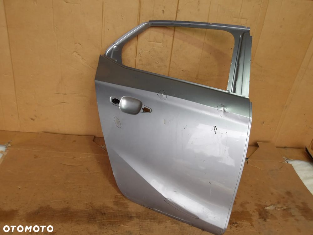 DRZWI PRAWY TYL OPEL CORSA F - 2