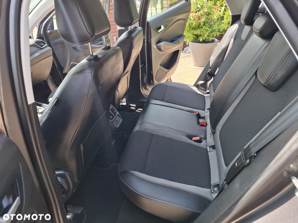 Opel Grandland X 1.2 Start/Stop Automatik Business Elegance - 16