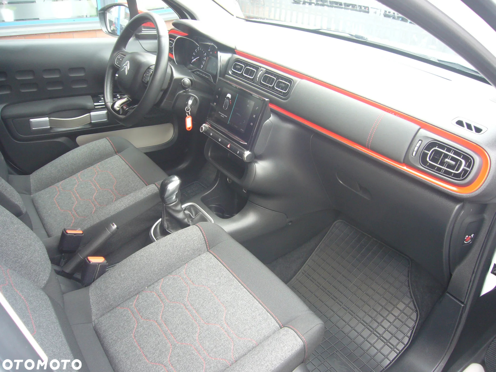 Citroën C3 1.2 PureTech Max - 18