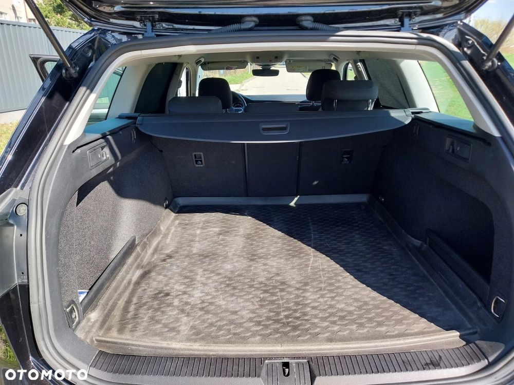 Volkswagen Passat 2.0 TDI EVO Elegance DSG - 11