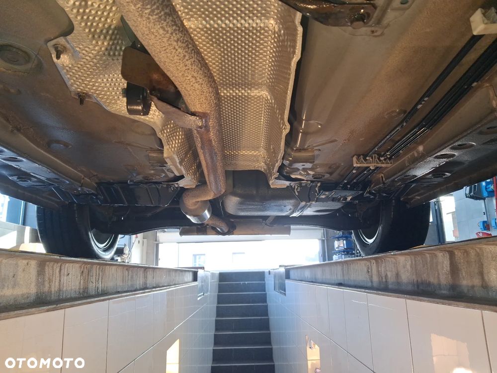 Mitsubishi Lancer 1.8 Inform - 23