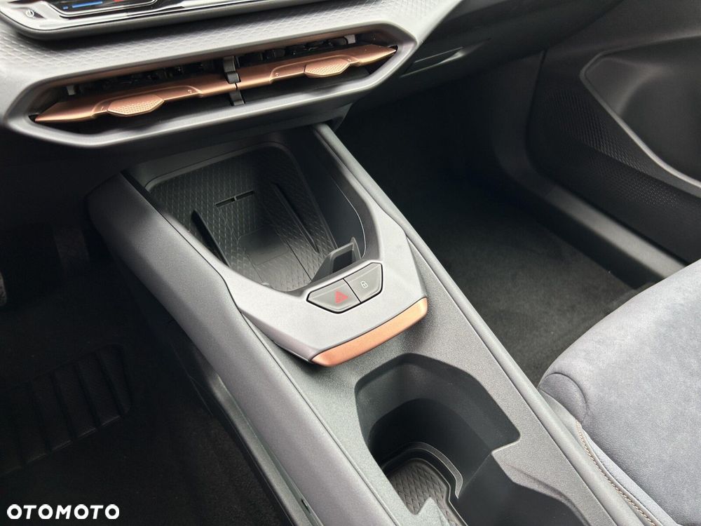 Cupra Raval 52kWh Dynamic - 29