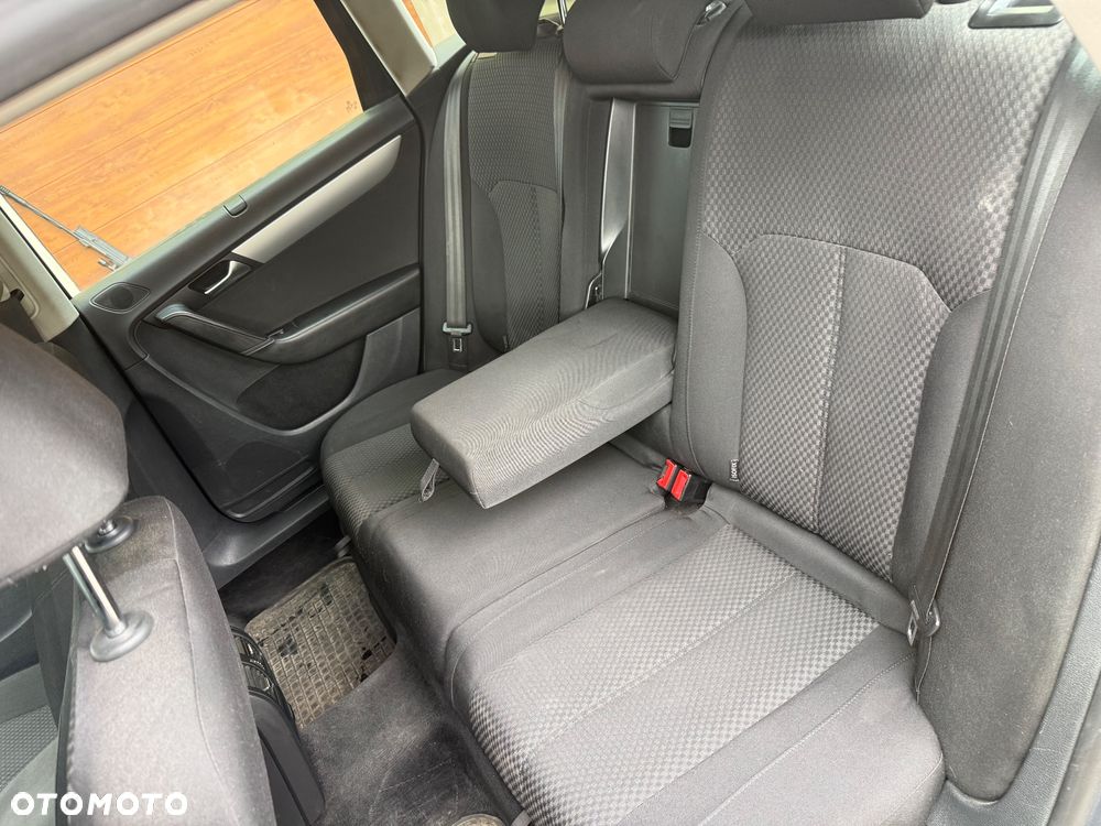 Volkswagen Passat 1.6 TDI Trendline Optimum - 18
