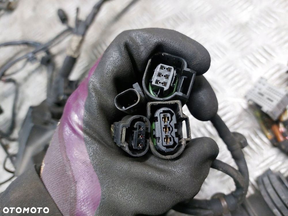 WIĄZKA OKABLOWANIE SILNIKA BMW F10 520d 2.0 D N47D20C MANUAL 7823648 - 6