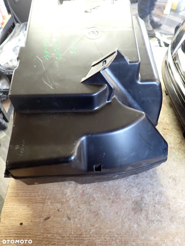 SKODA SUPERB III SUBWOOFER 3V0035412 - 4