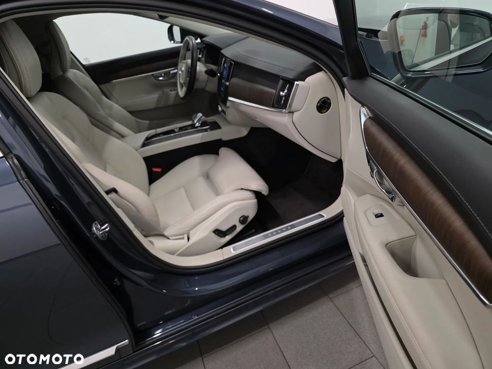 Volvo V90 D5 AWD Inscription - 30