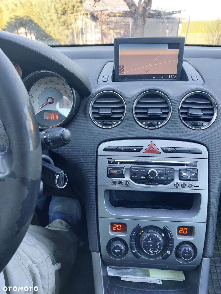 Peugeot 308 1.6 HDi Premium - 12