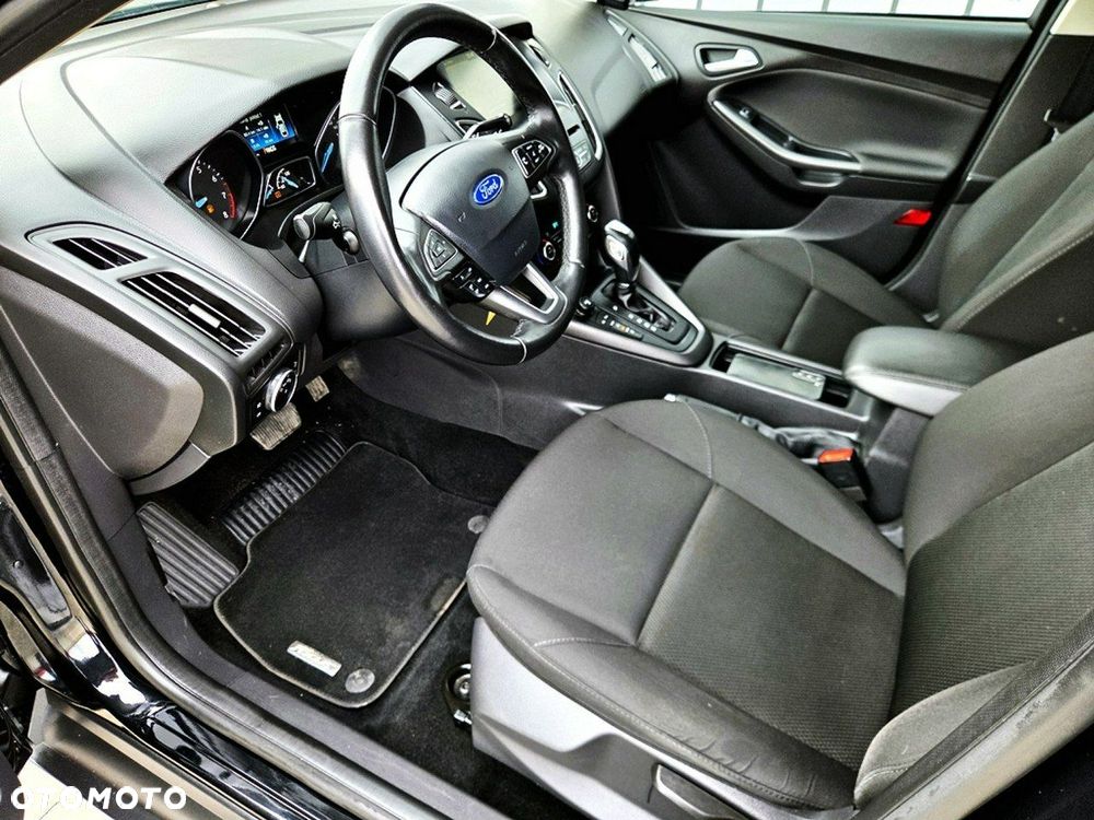 Ford Focus - 7