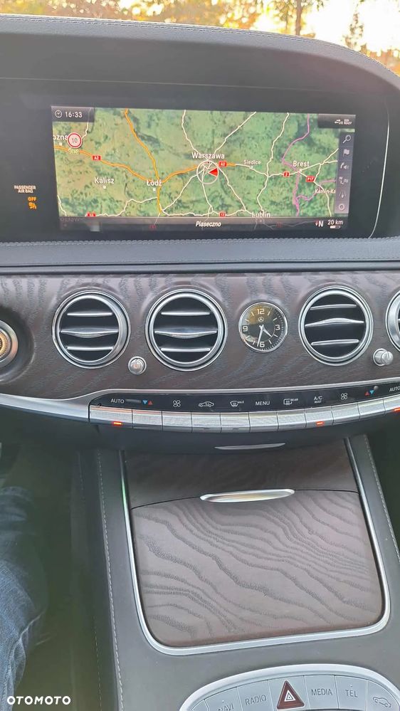 Mercedes-Benz Klasa S 400 d 4-Matic 9G-TRONIC - 29