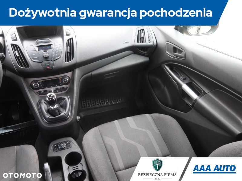 Ford Tourneo Connect - 10