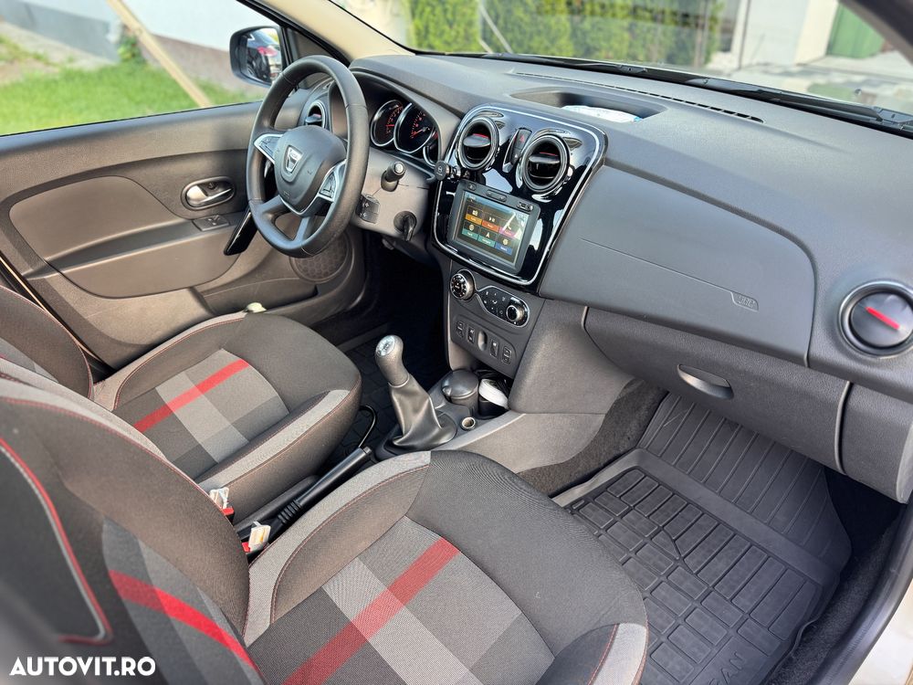 Dacia Logan 1.5 Blue dCi SL Techroad - 7