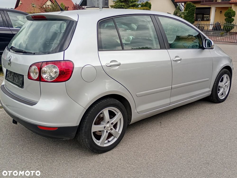 Volkswagen Golf Plus 1.6 Comfortline - 12