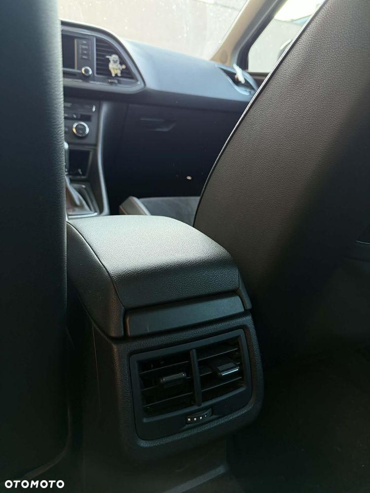 Seat Leon 2.0 TDI FR S&S DSG - 10