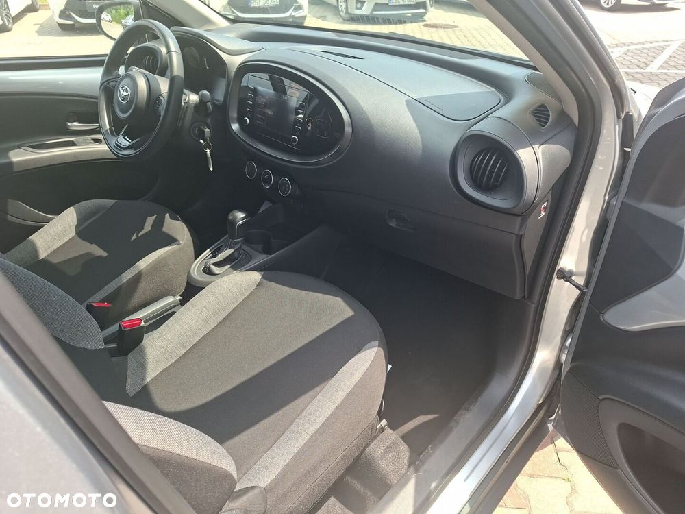 Toyota Aygo X - 9