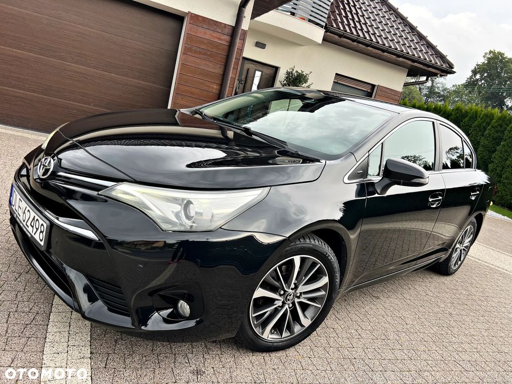 Toyota Avensis 1.8 Prestige - 1