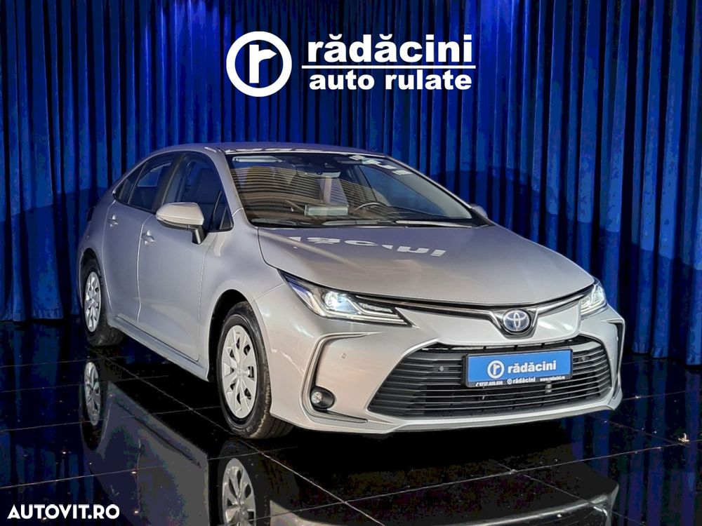 Toyota Corolla - 1