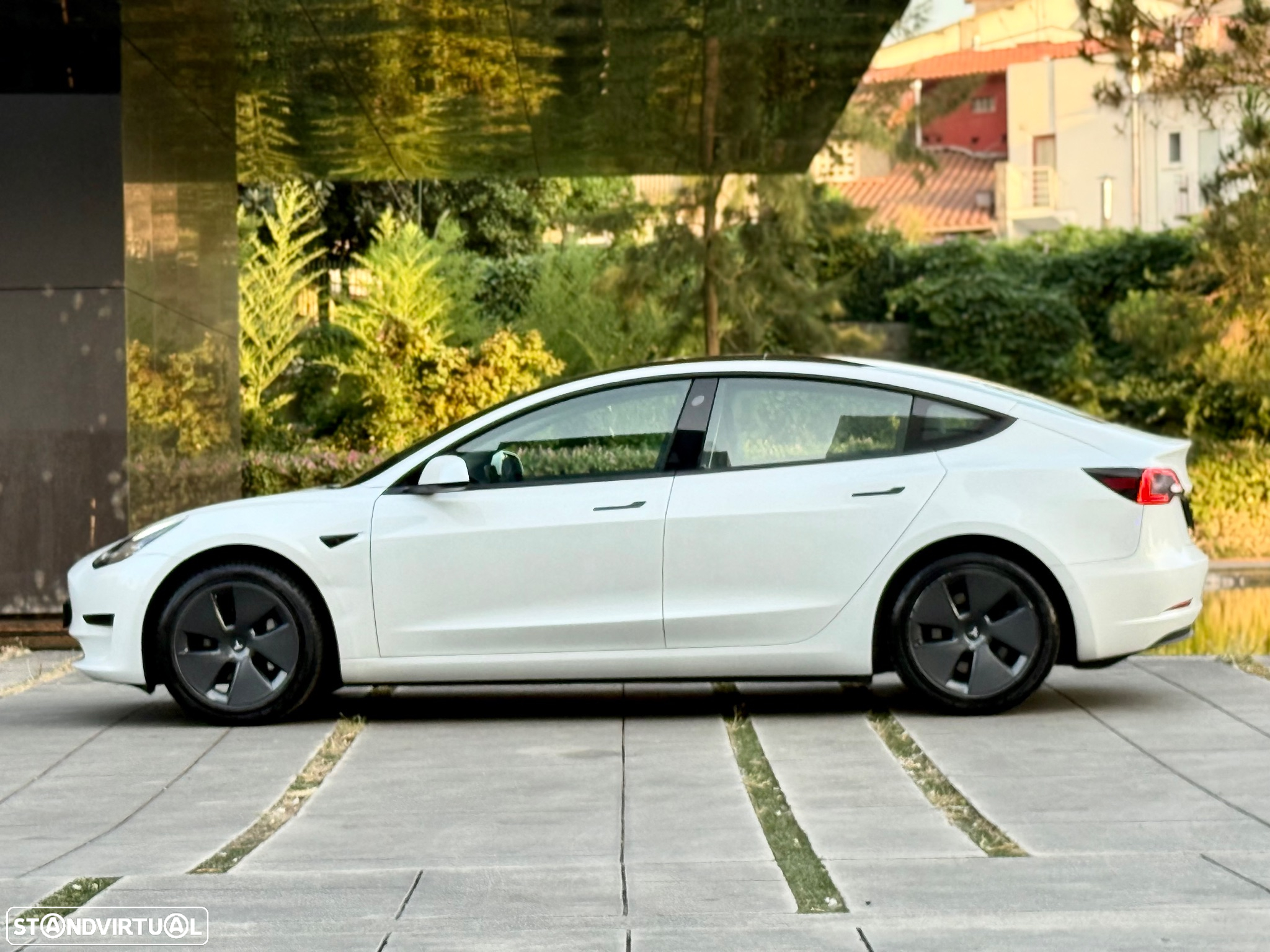 Tesla Model 3 Standard Range Plus RWD - 9