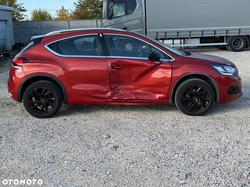 DS Automobiles Ds 4 2016 photo 4