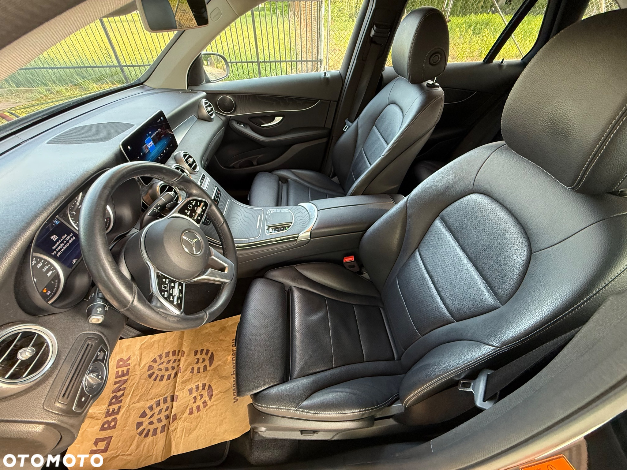 Mercedes-Benz GLC 200 d 4-Matic Business Edition - 26