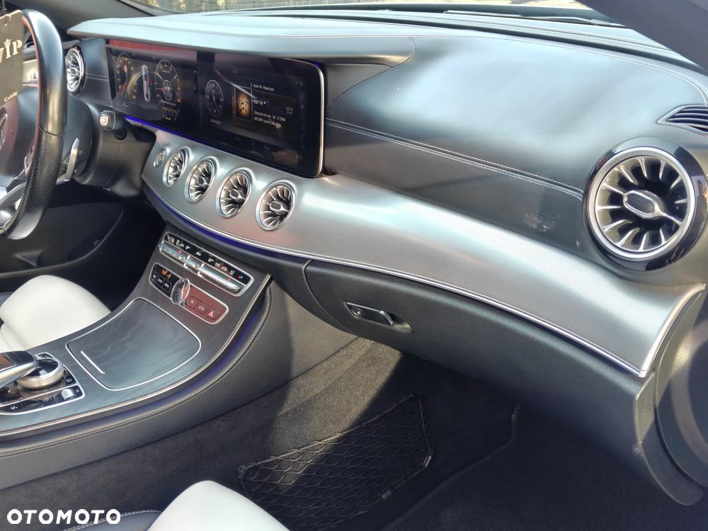 Mercedes-Benz Klasa E 400 4Matic 9G-TRONIC AMG Line - 16