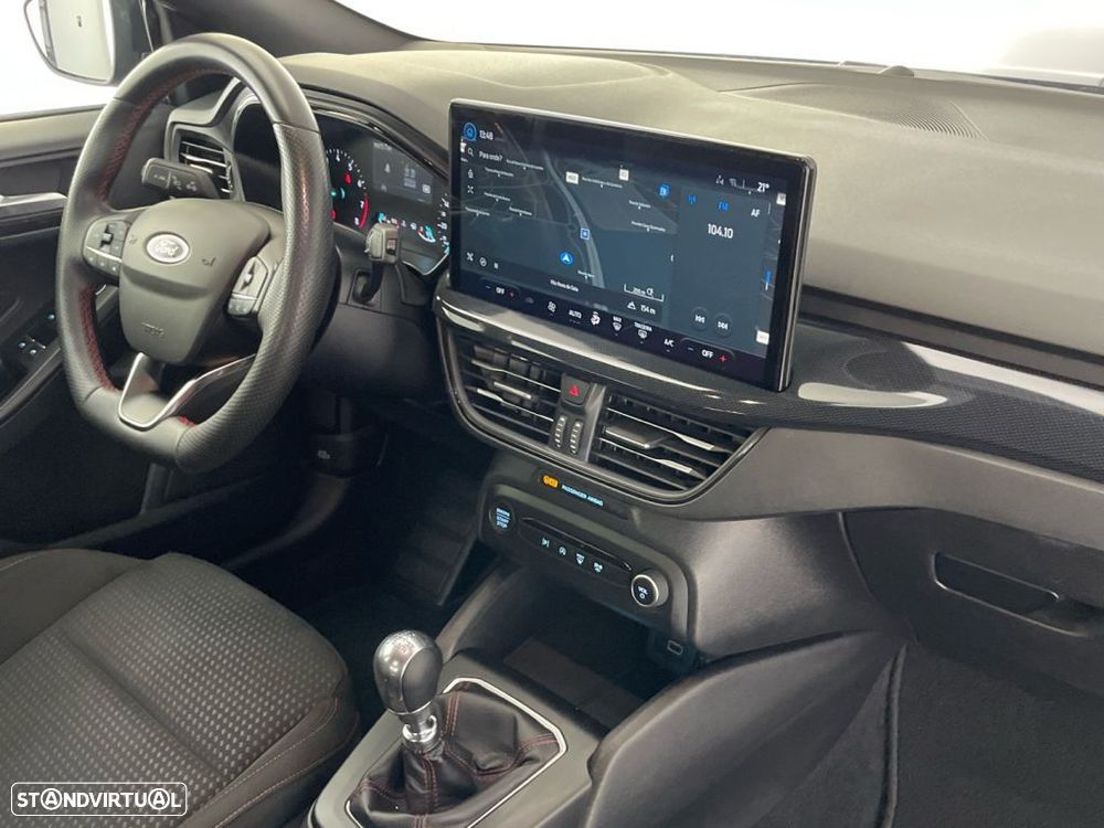 Ford Focus 1.0 EcoBoost MHEV ST-Line - 22