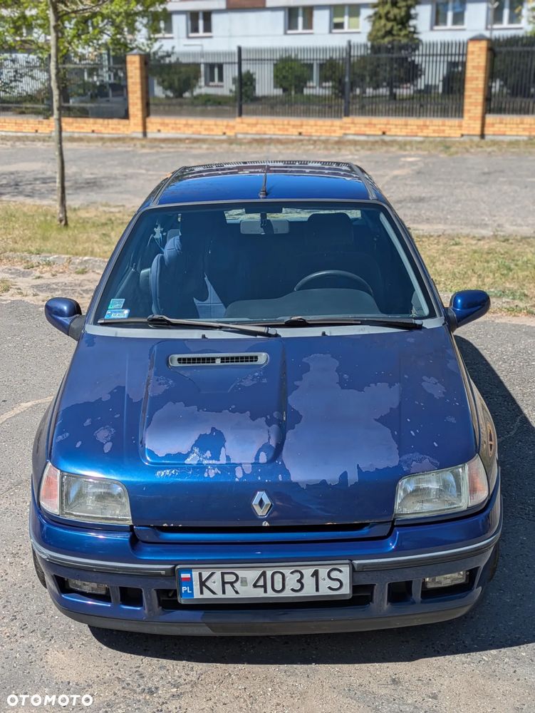 Renault Clio - 8