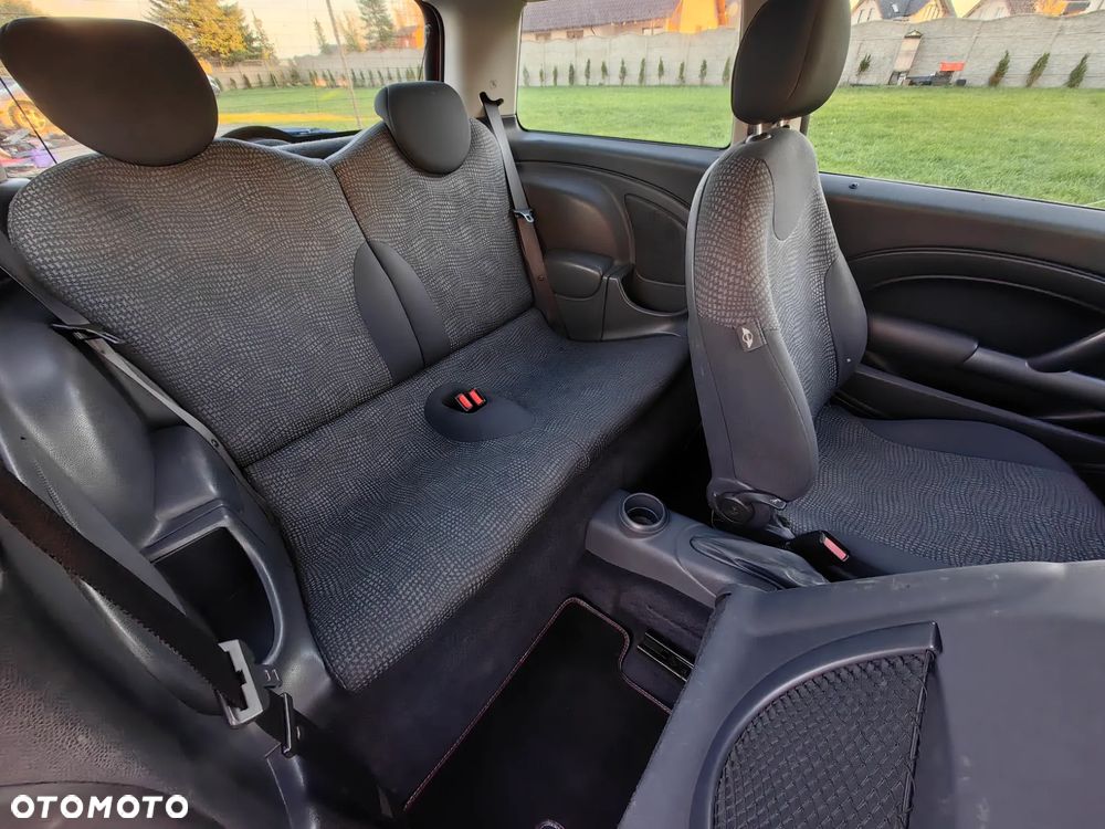 MINI Cooper chili - 9