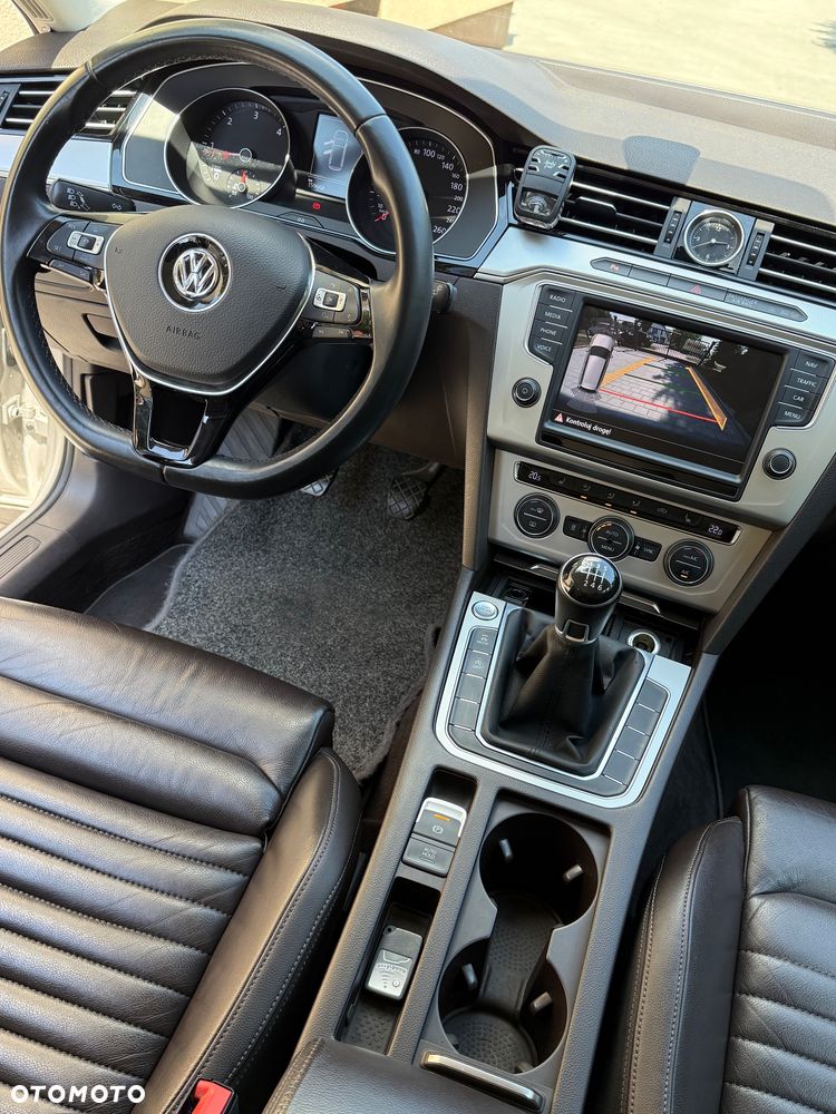 Volkswagen Passat 2.0 TDI BMT Highline - 7