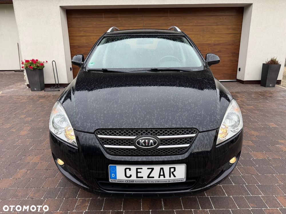 Kia Ceed - 3