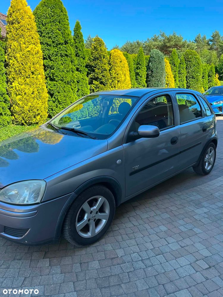 Opel Corsa - 2